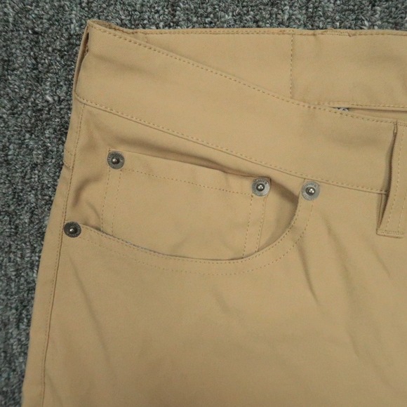 Bluffworks Pants Mens 38x28 Khaki Tan Ascender Regular Fit Chino Straight Travel - Picture 3 of 12